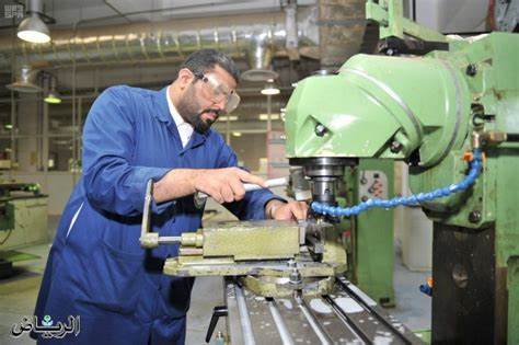 معامل و ورش تكنولوجيا الانتاج